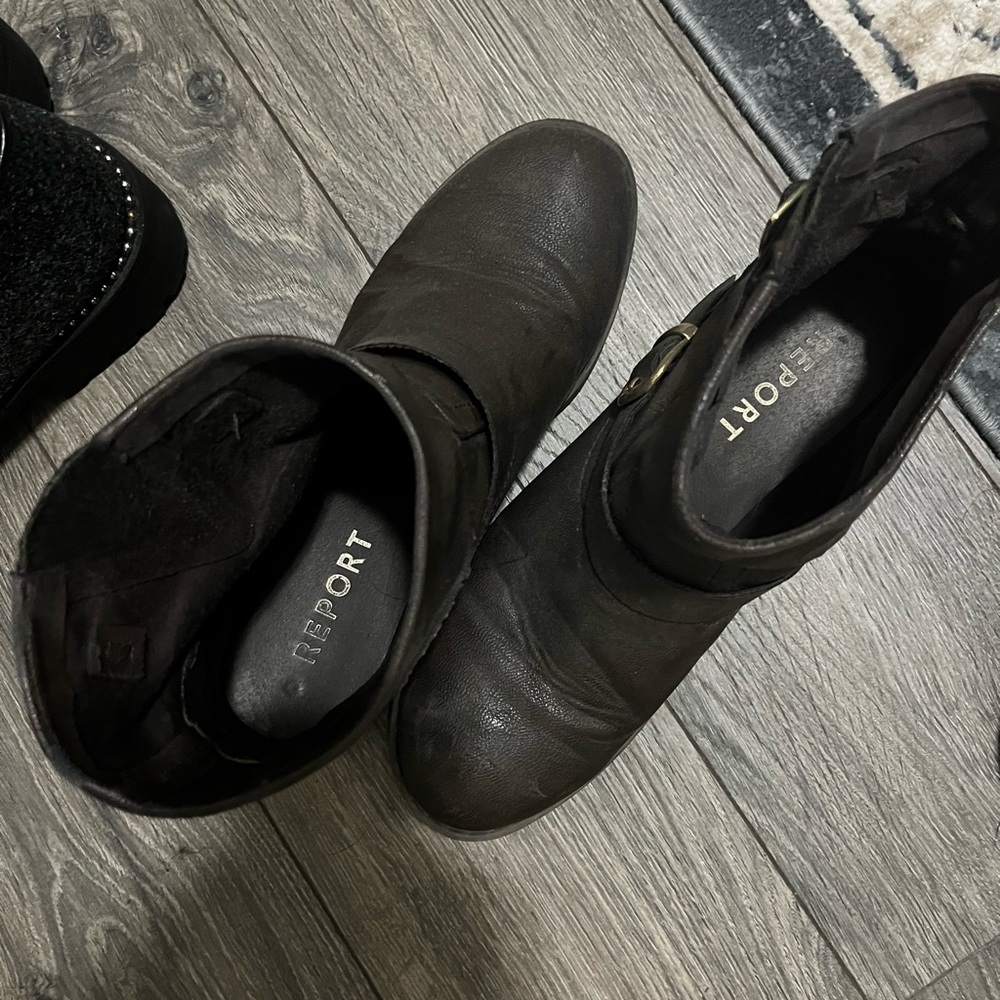 Brown REPORT ankle boots, size 9.5